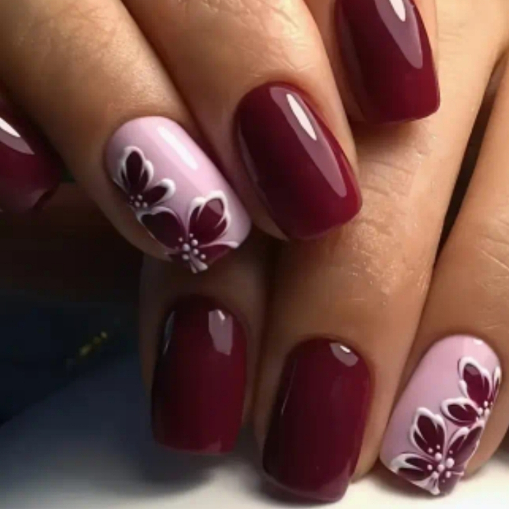 🔥3/$21 Glossy Red With Floral Design Press On False Nails